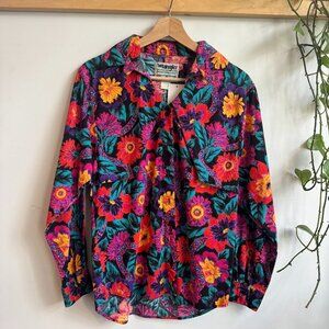 Rare 80/90s Wrangler Floral Button ups Size S